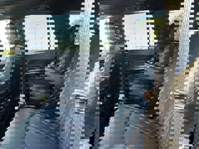 Certified 2022 Ford Expedition Platinum image 13