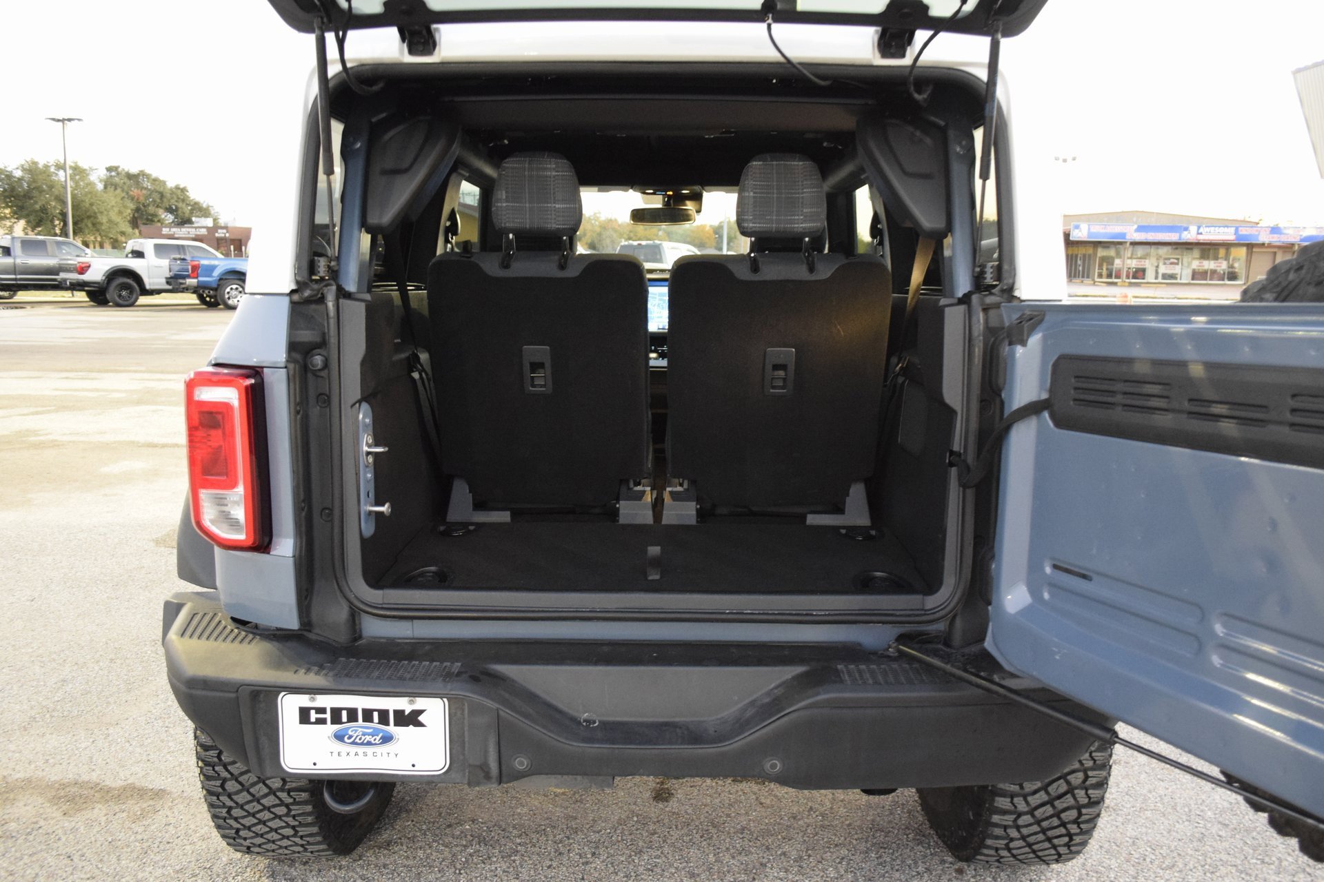 Certified 2024 Ford Bronco Heritage Edition image 21