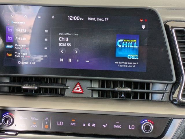 Used 2023 Kia Sportage EX image 16