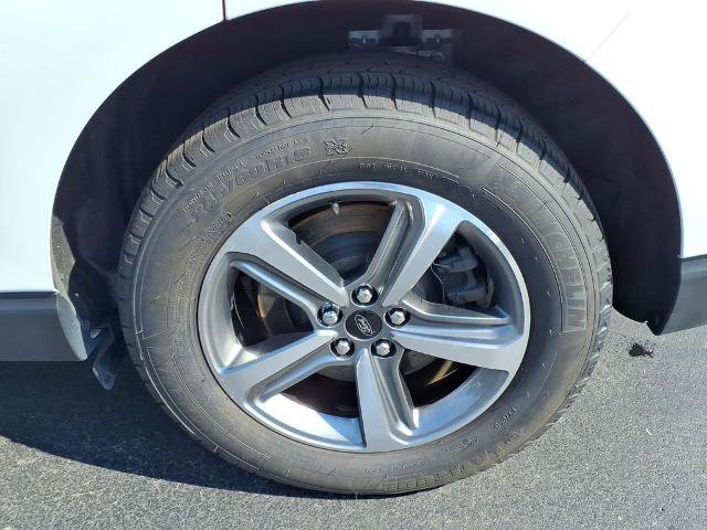 Certified 2024 Ford Edge SEL w/ Convenience Package AWD/4WD image 7