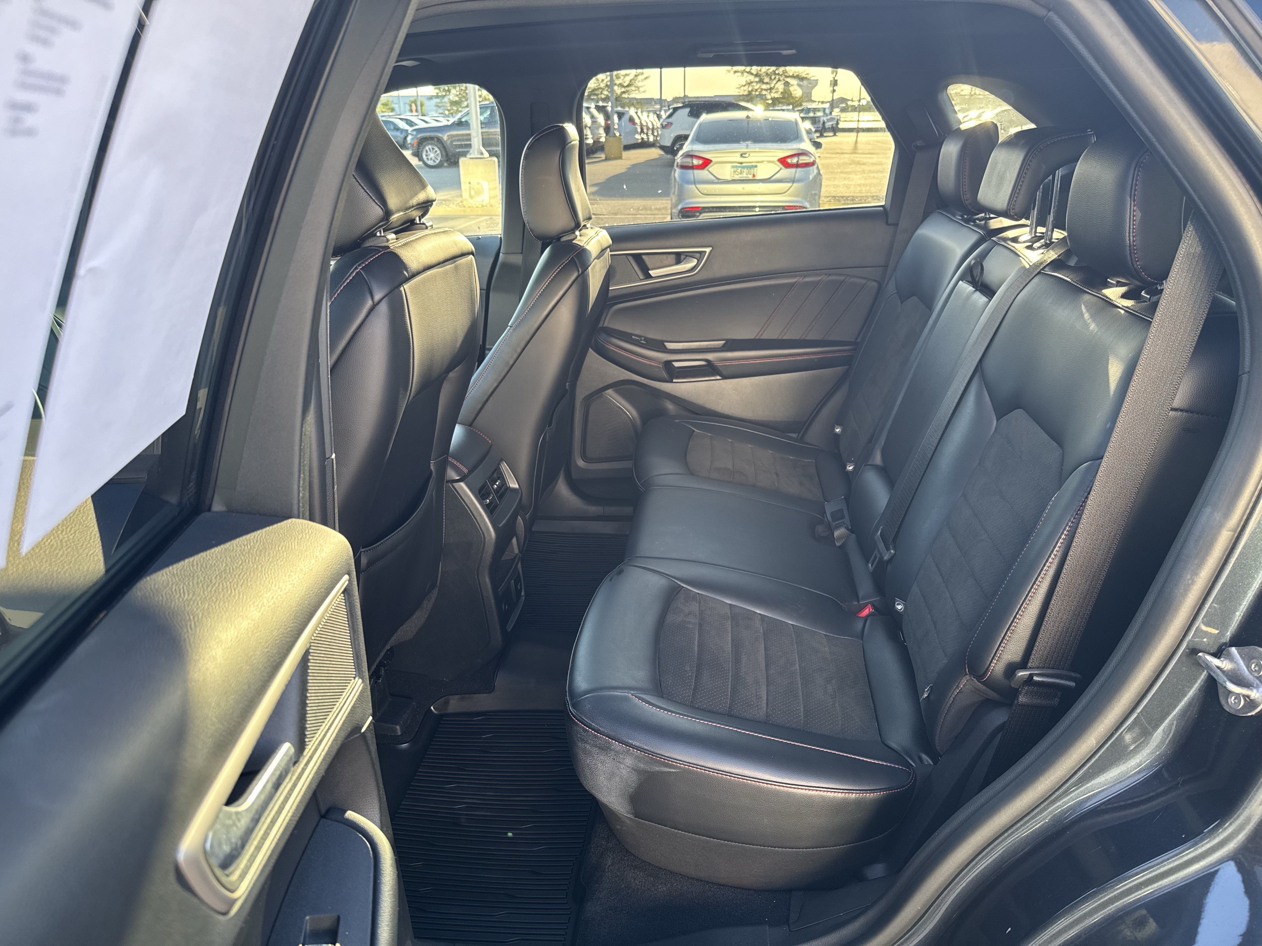 Certified 2024 Ford Edge ST-Line AWD/4WD image 21