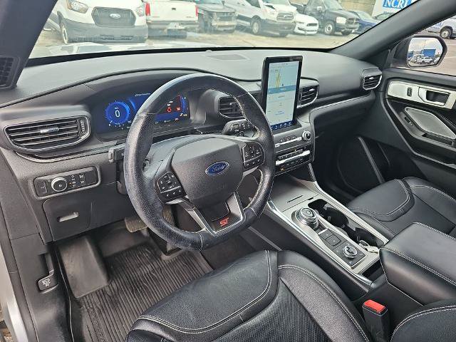 Certified 2020 Ford Explorer ST w/ Premium Technology Package AWD/4WD image 16