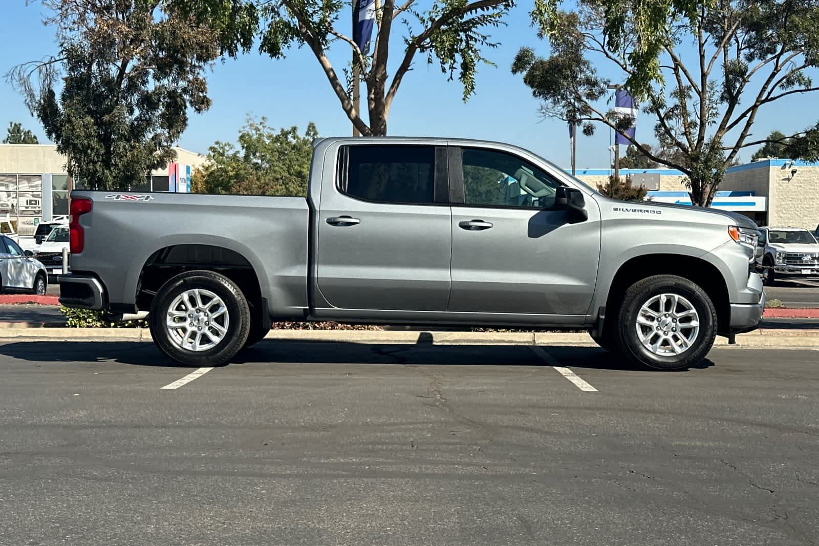 Used 2026 Chevrolet Silverado 1500 RST AWD/4WD image 9