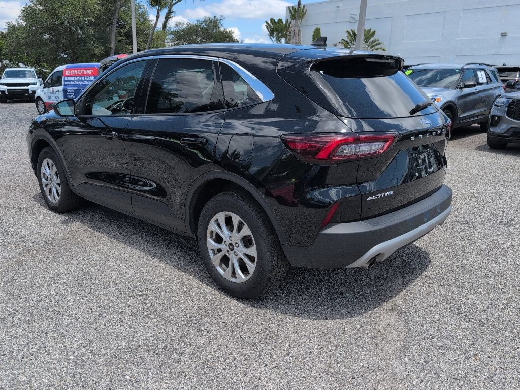 Certified 2024 Ford Escape Active AWD/4WD image 5