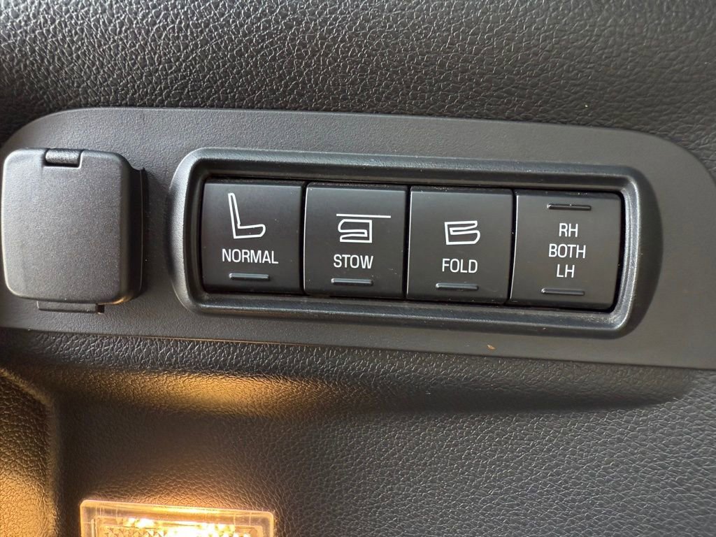 Certified 2017 Ford Explorer Limited w/ Equipment Group 301A image 11