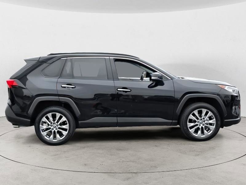 Used 2021 Toyota RAV4 Limited image 6