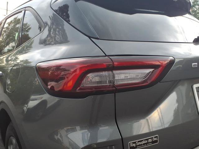 Certified 2025 Ford Escape ST-Line Select AWD/4WD image 13