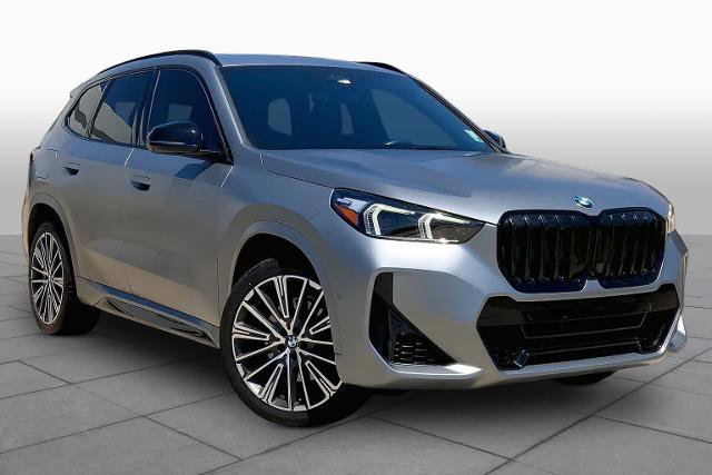 Used 2023 BMW X1 xDrive28i w/ Premium Package AWD/4WD image 3