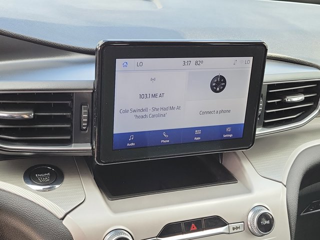 Certified 2022 Ford Explorer XLT w/ Equipment Group 202A image 30