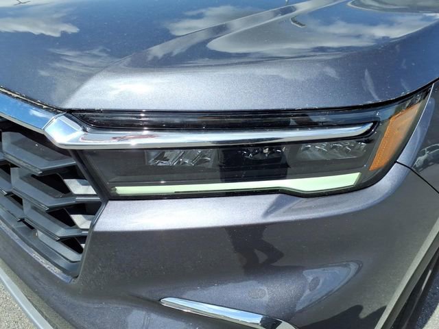 Used 2025 Honda Pilot EX-L image 17