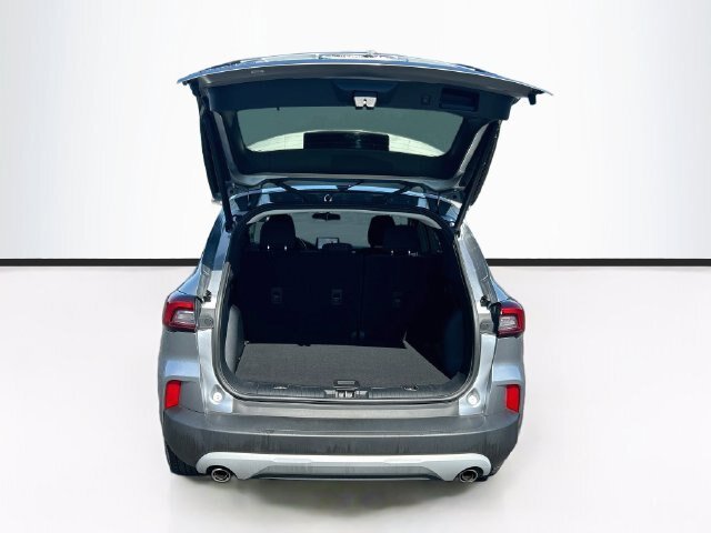 Certified 2023 Ford Escape Active AWD/4WD image 33