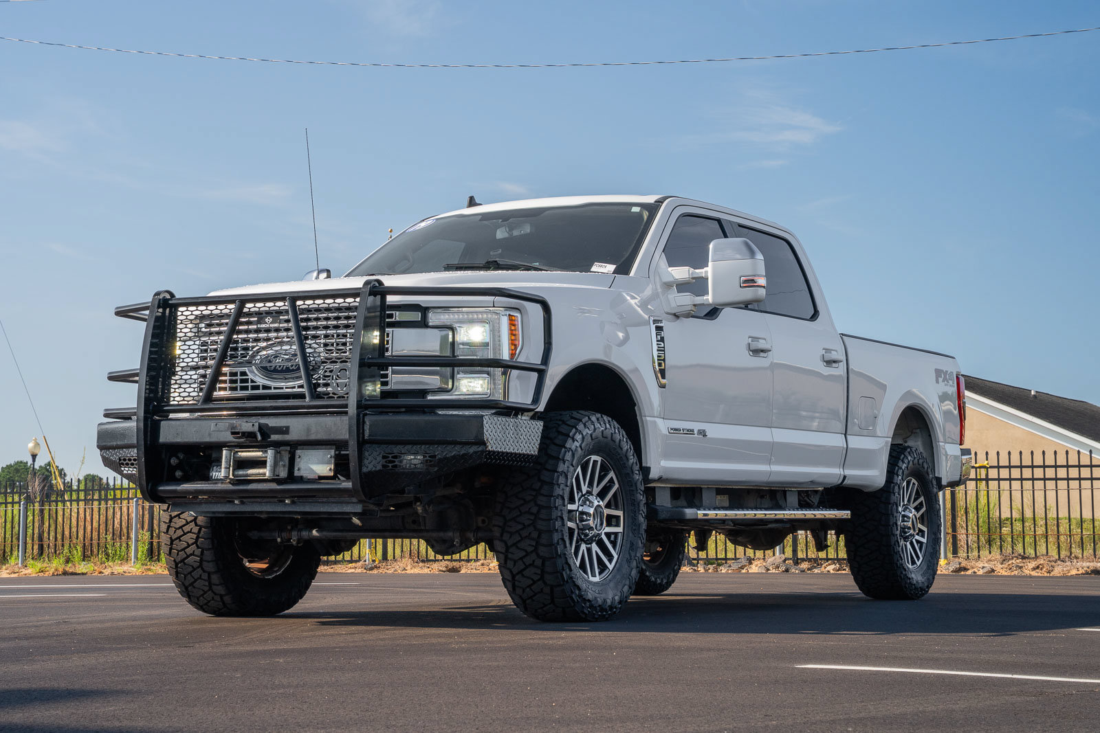 Certified 2019 Ford F250 Lariat w/ Lariat Value Package AWD/4WD image 4
