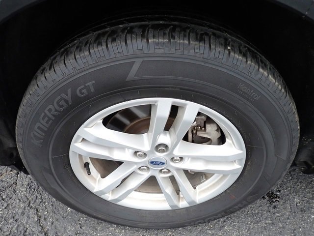 Certified 2023 Ford Explorer XLT w/ Equipment Group 202A image 12