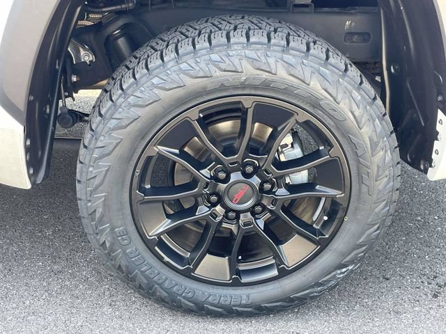 Used 2023 Toyota Tundra SR5 w/ SR5 Convenience Package AWD/4WD image 24