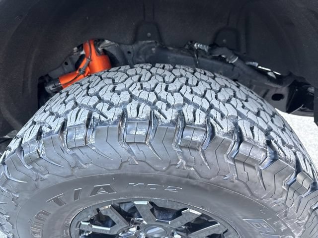 Certified 2024 Ford Bronco Raptor w/ Interior Carbon Fiber Pack 6 AWD/4WD image 13