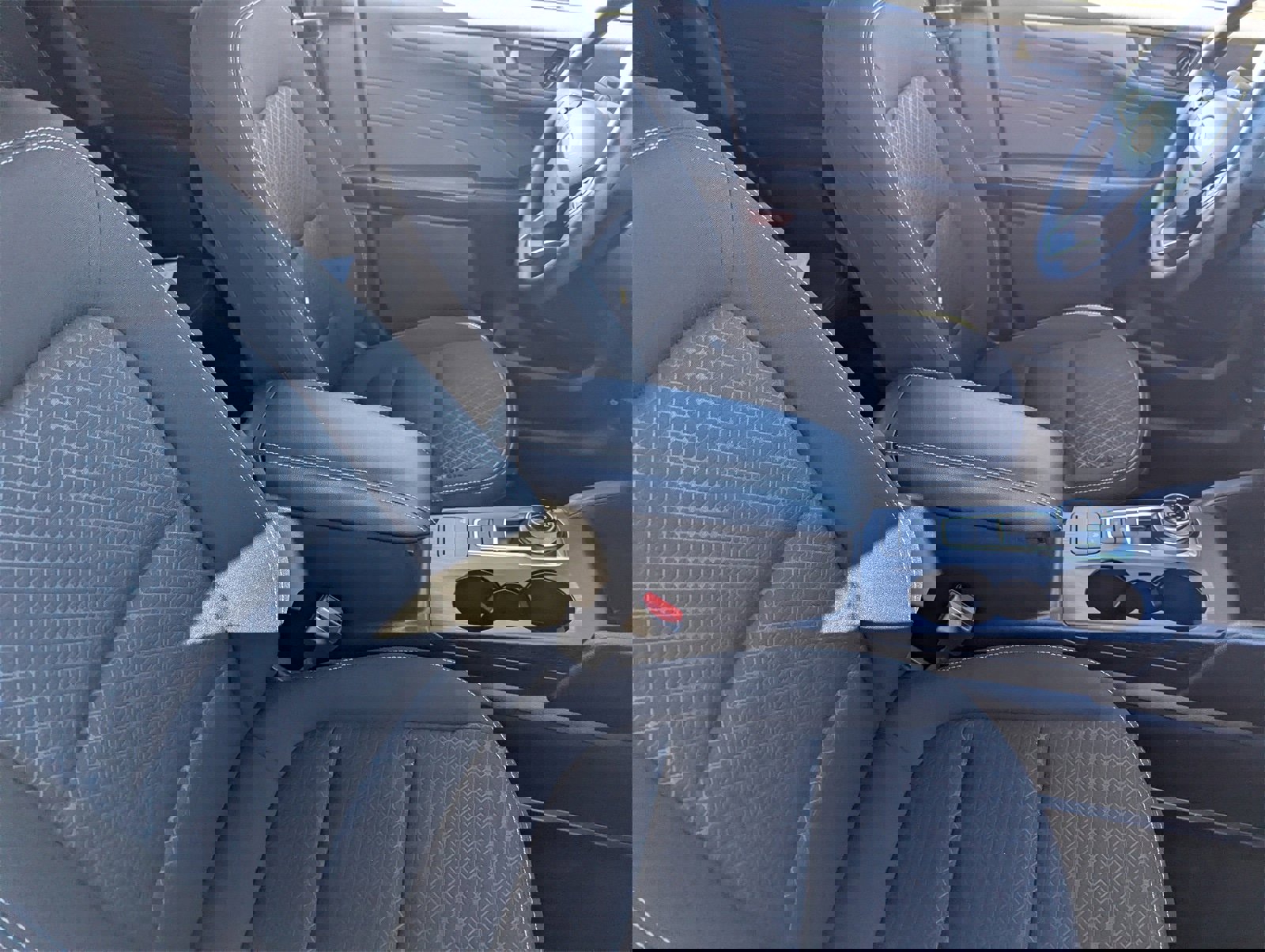 Certified 2025 Ford Escape Active image 11