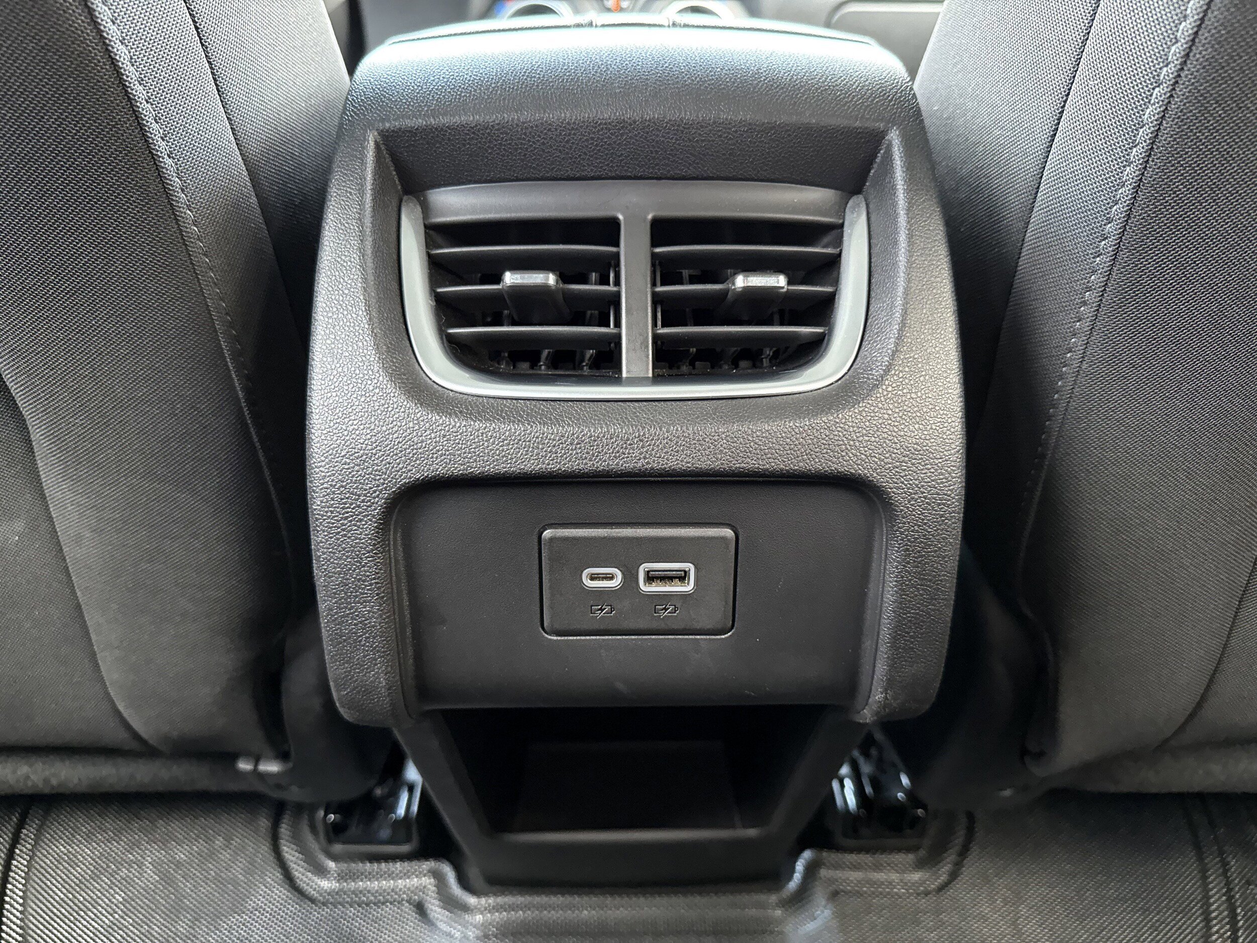 Used 2021 Chevrolet Blazer LT FWD image 24