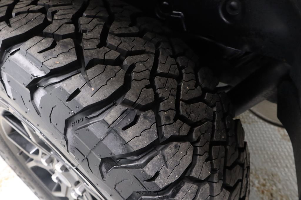 Used 2024 Jeep Wrangler Unlimited image 20