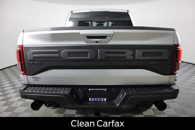Certified 2019 Ford F150 Raptor w/ Equipment Group 802A Luxury image 4