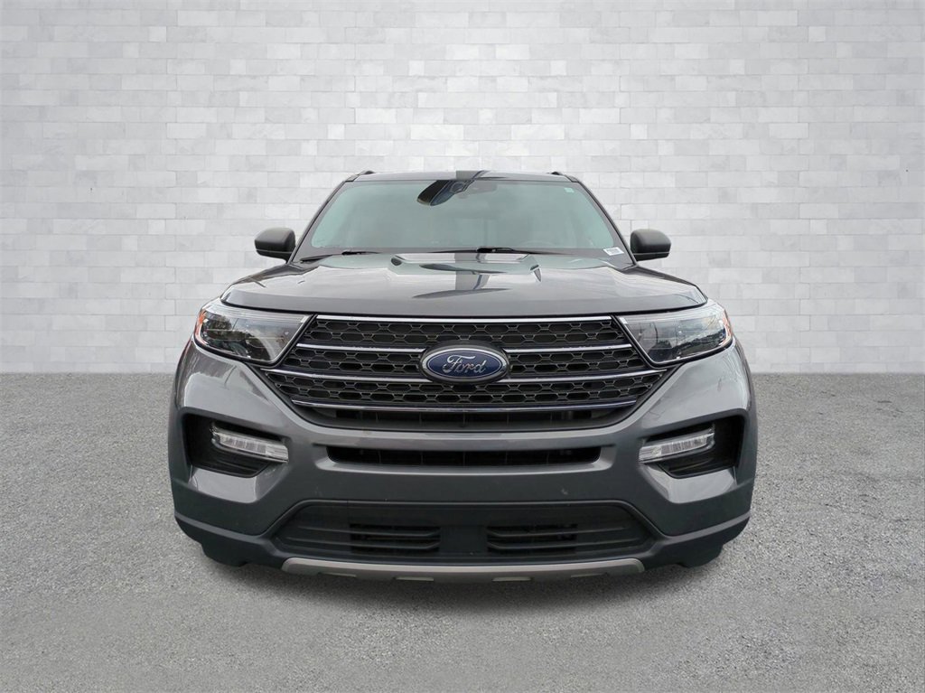 Certified 2022 Ford Explorer XLT w/ Equipment Group 202A image 9
