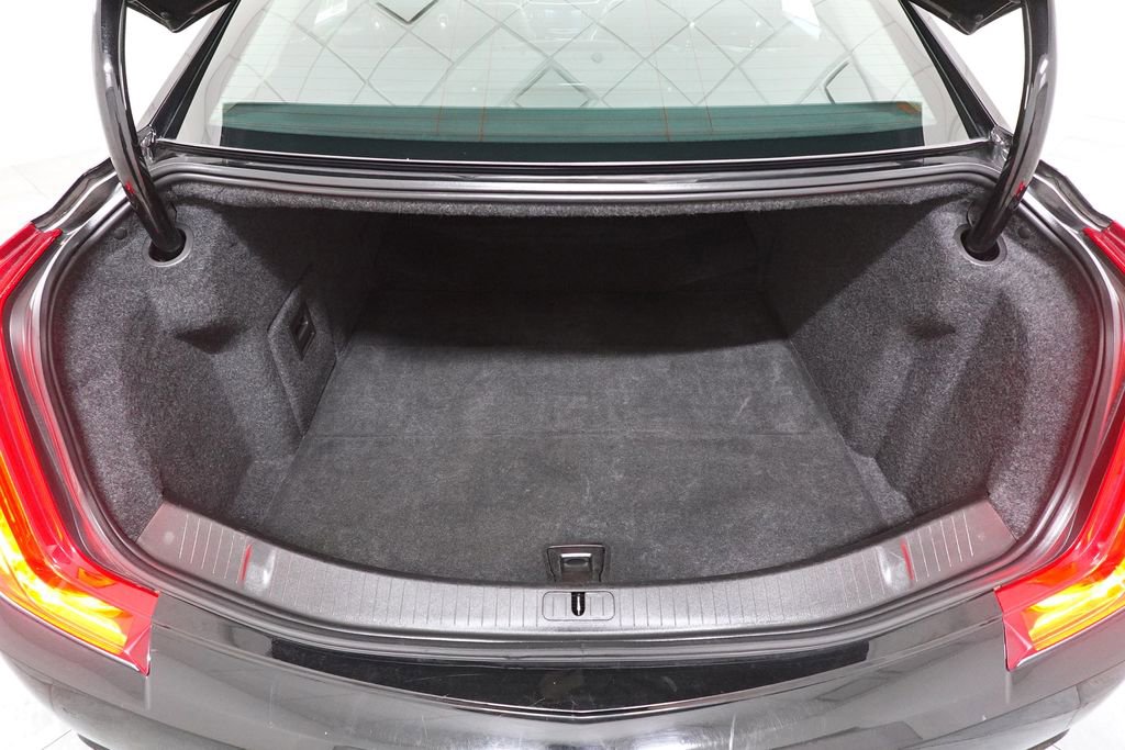 Used 2018 Cadillac XTS Luxury image 26