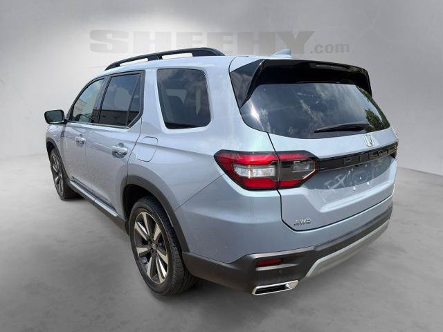 Used 2025 Honda Pilot Elite image 12