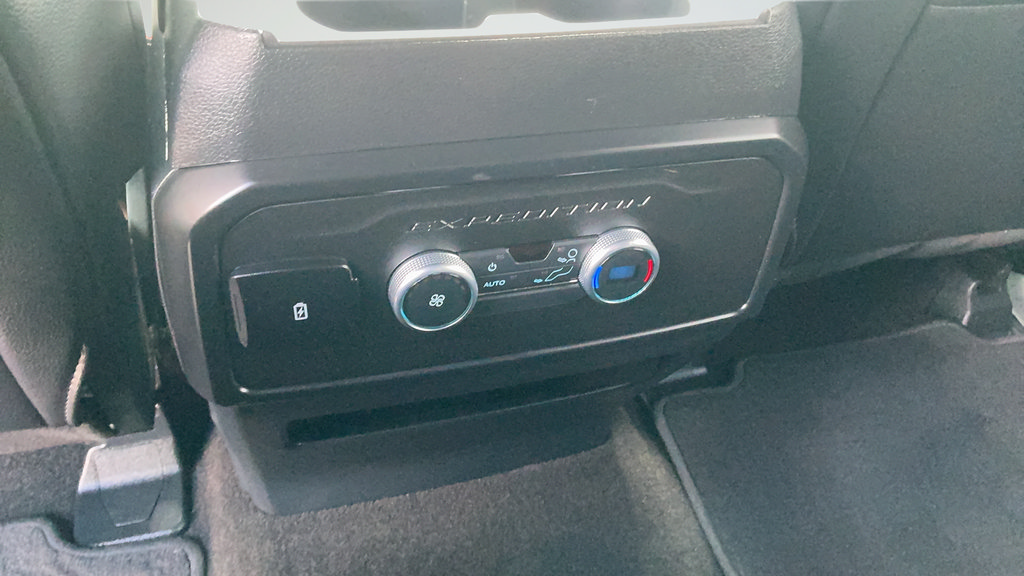 Certified 2021 Ford Expedition XLT RWD image 10
