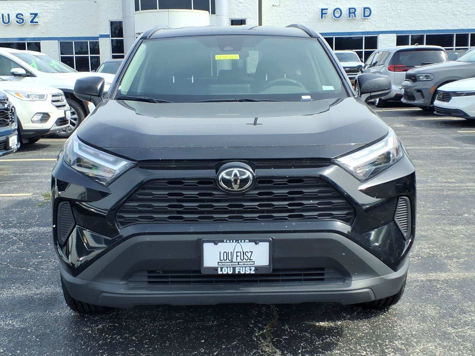 Used 2025 Toyota RAV4 LE AWD/4WD image 31