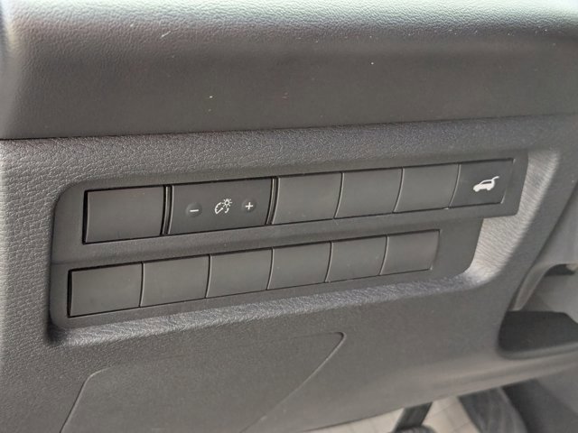 Used 2023 Mitsubishi Outlander SE image 19