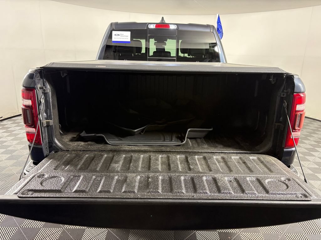Used 2019 RAM 1500 Laramie AWD/4WD image 31
