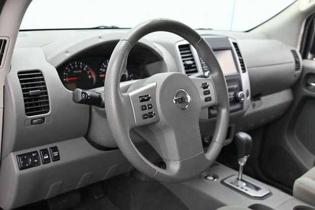 Used 2021 Nissan Frontier SV w/ SV Utility Package AWD/4WD image 15