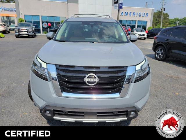 Used 2022 Nissan Pathfinder Platinum w/ Cargo Package AWD/4WD image 10
