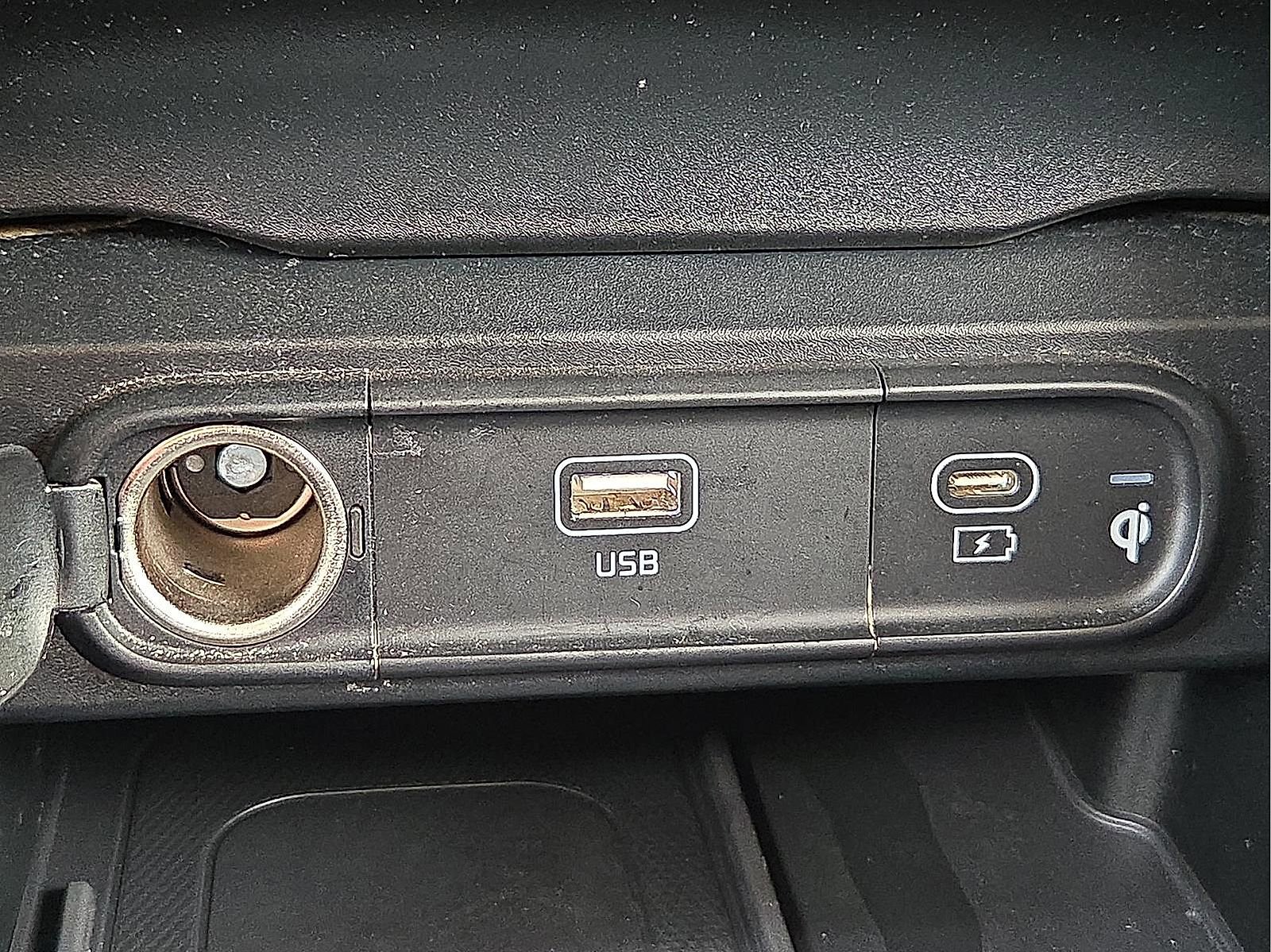 Used 2024 Kia Telluride SX image 19