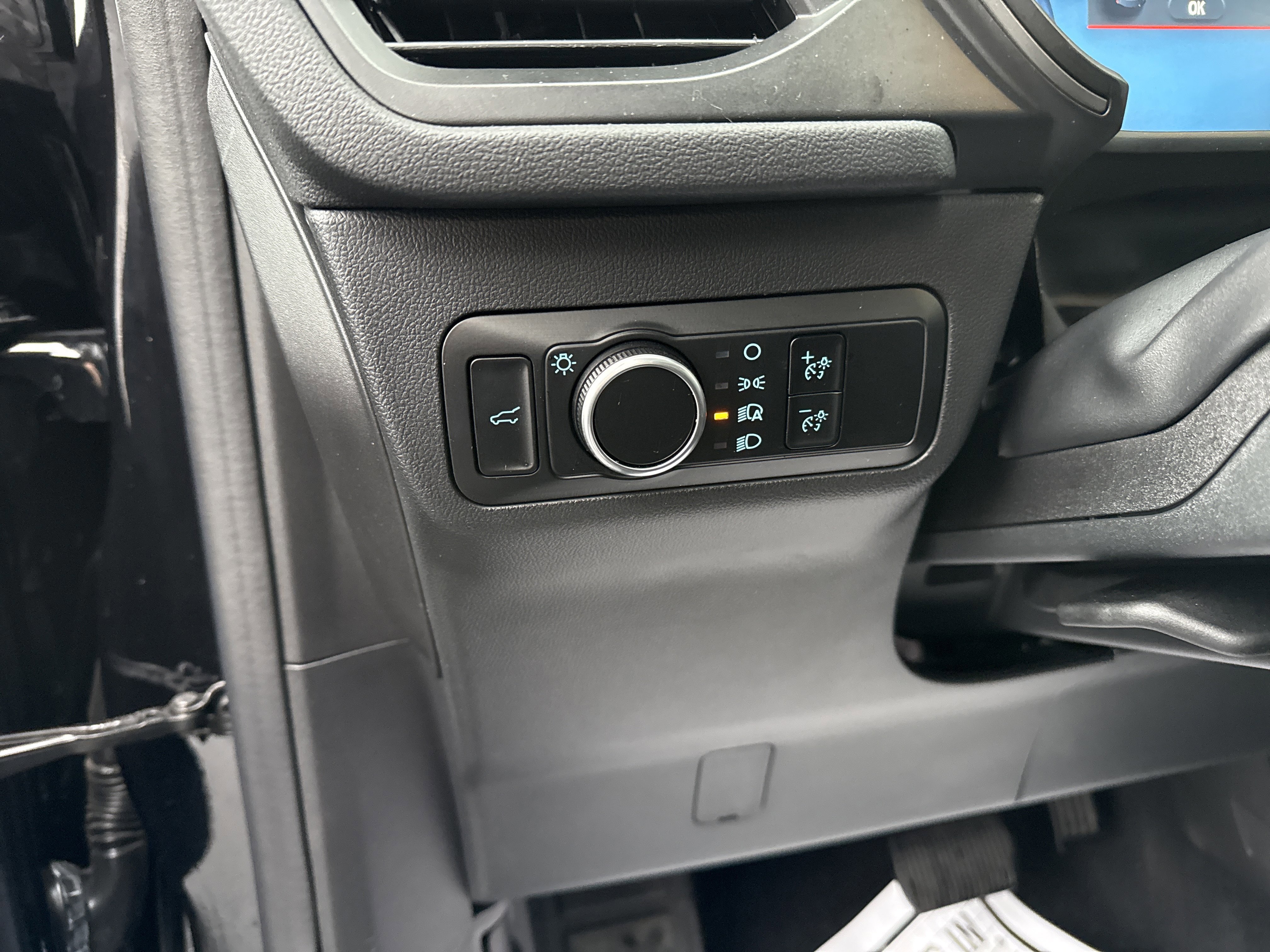 Certified 2023 Ford Escape Active w/ Tech Pack #2 image 18