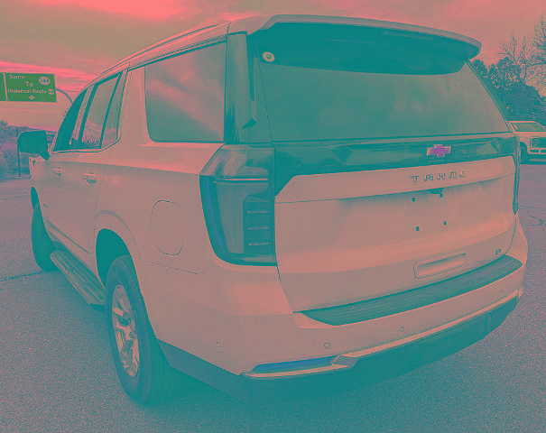 Used 2025 Chevrolet Tahoe LT w/ Comfort Package image 4