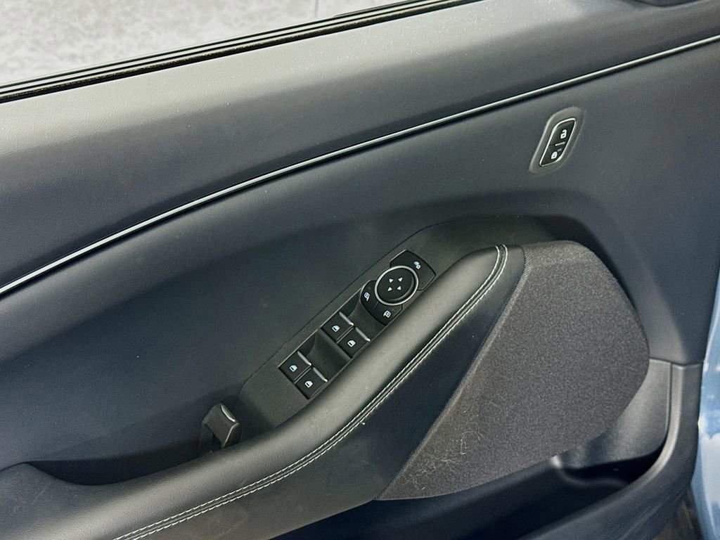 Certified 2023 Ford Mustang Mach-E Select AWD/4WD image 21