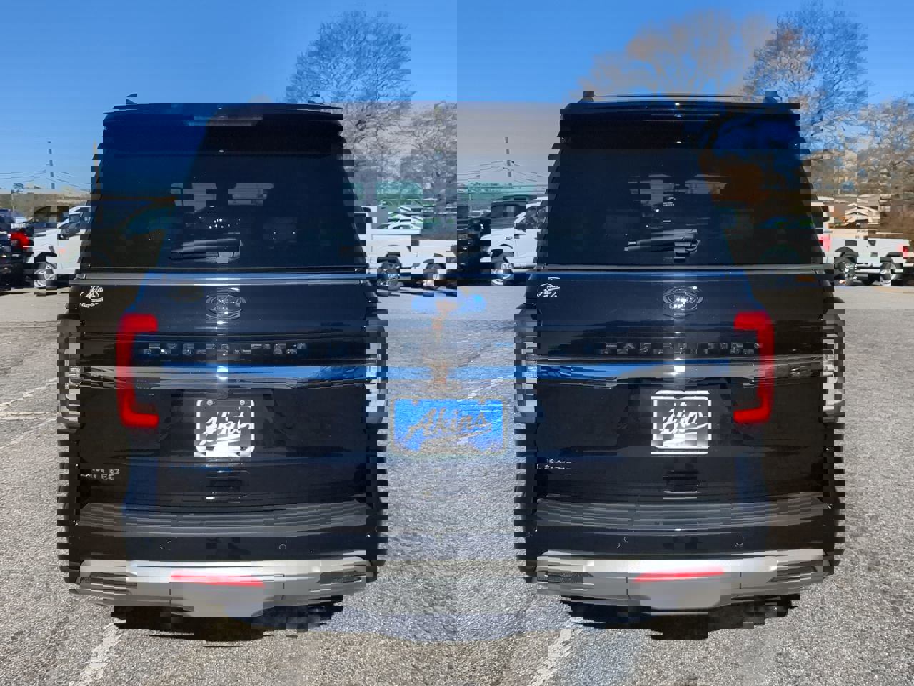 Certified 2024 Ford Expedition Limited image 4