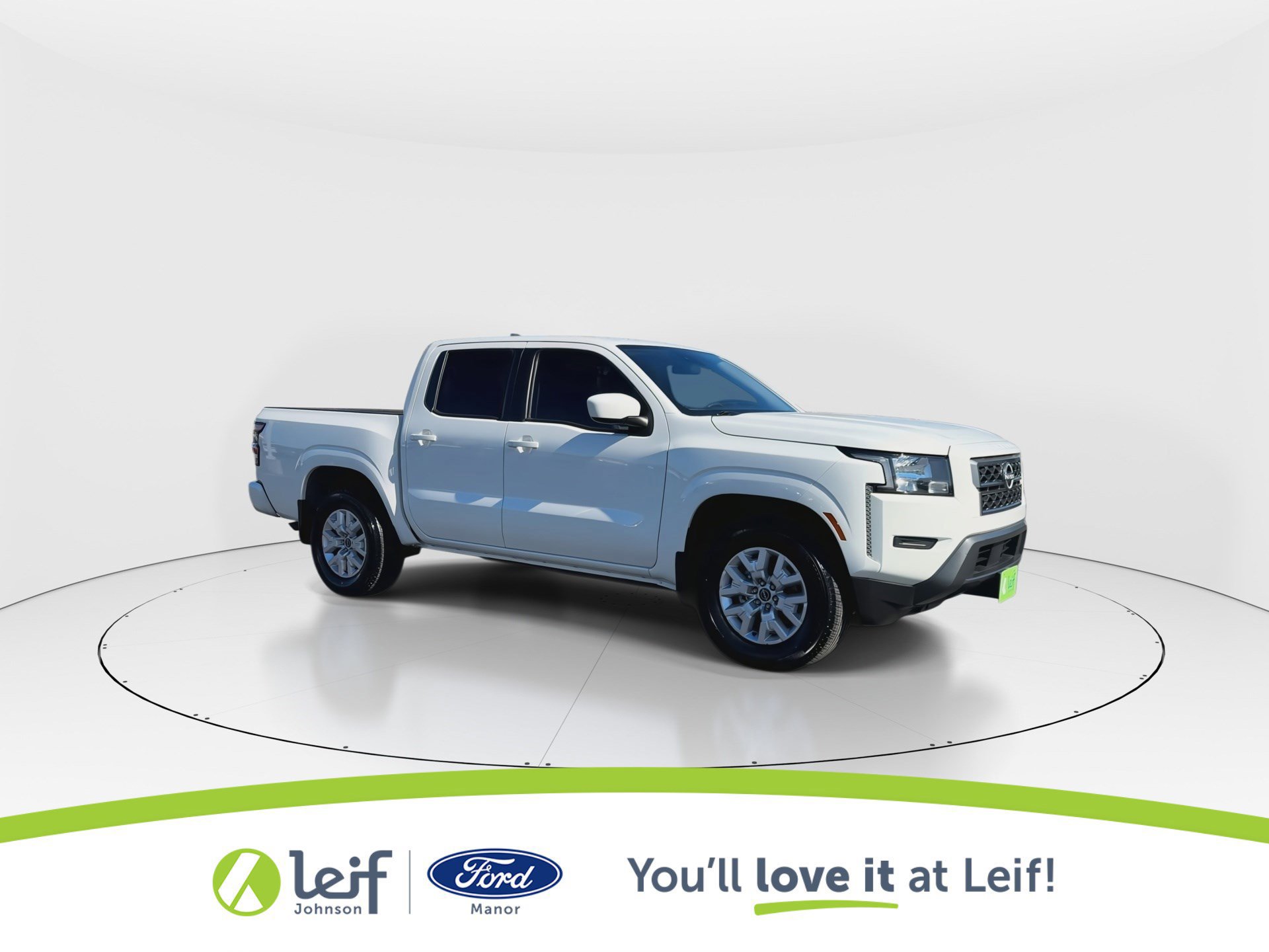 Used 2022 Nissan Frontier SV w/ Technology Package image 2