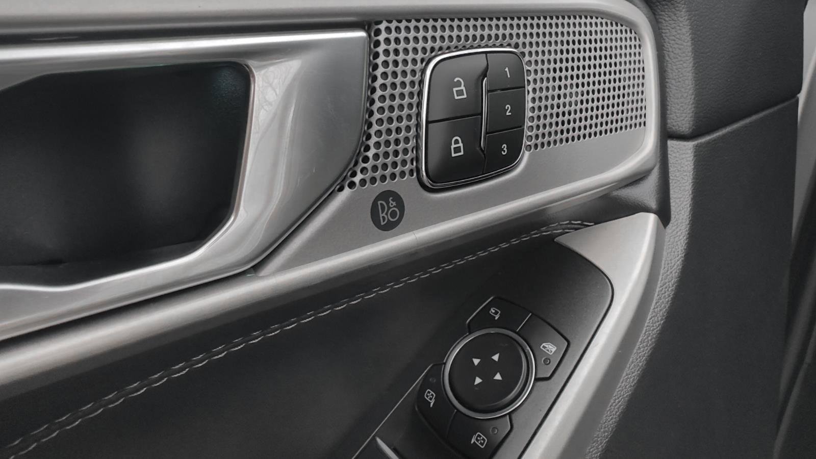 Certified 2023 Ford Explorer Limited w/ Equipment Group 301A image 14