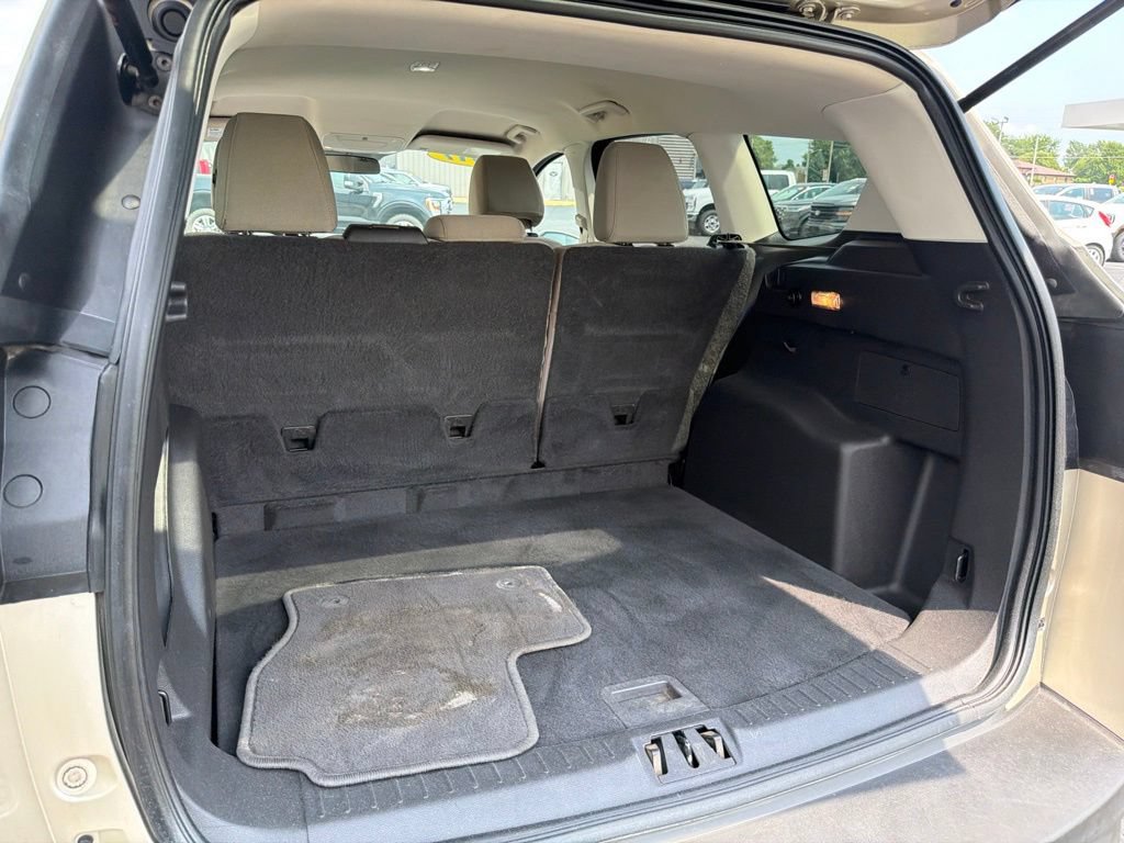 Certified 2017 Ford Escape SE FWD image 14