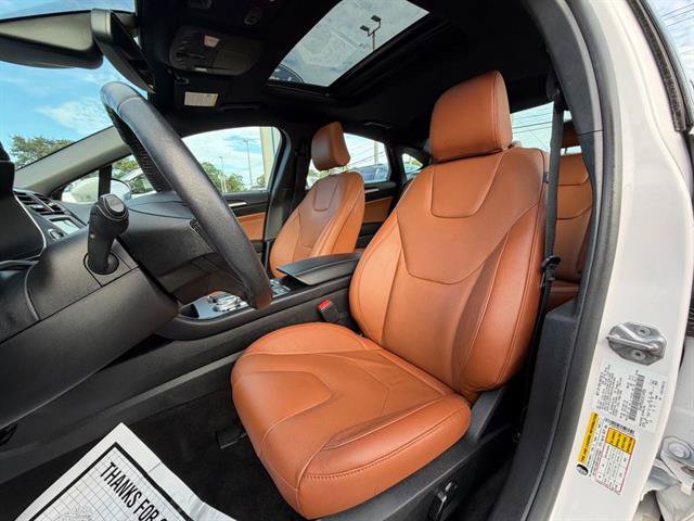 Certified 2020 Ford Fusion Energi Titanium FWD image 15
