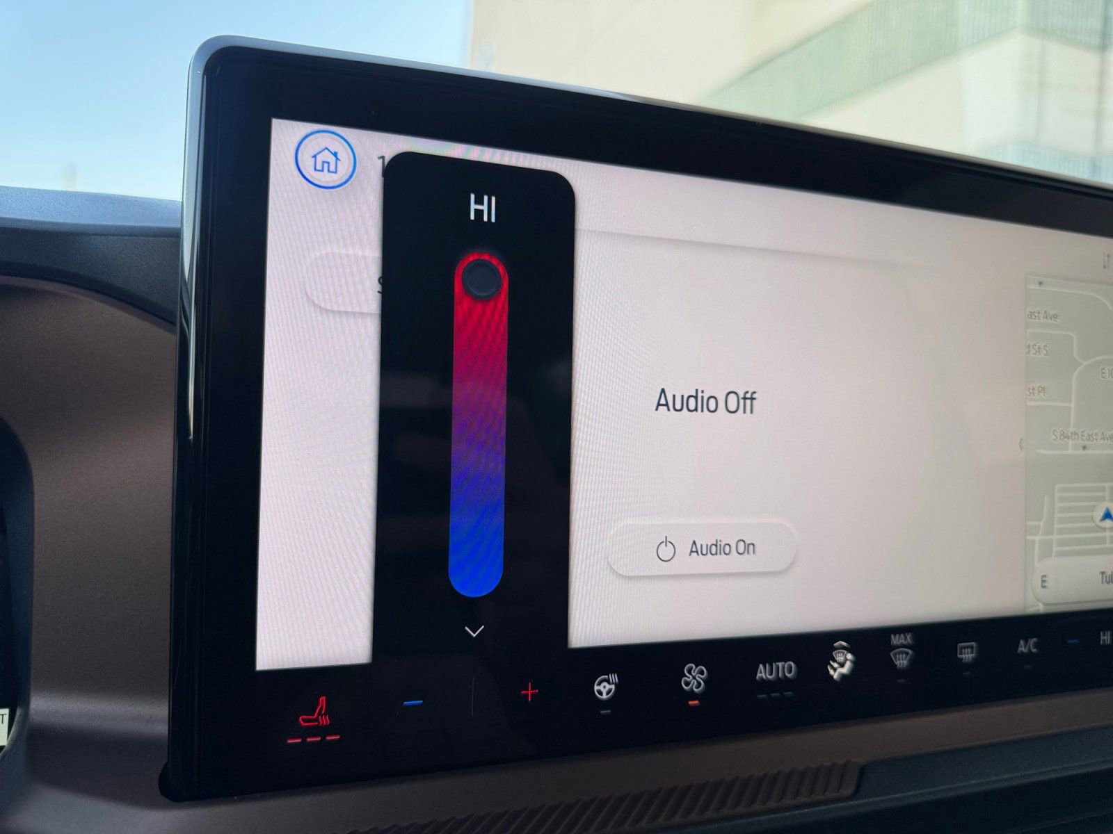 Certified 2025 Ford Bronco Sport Outer Banks w/ Outer Banks Tech Package+ image 27