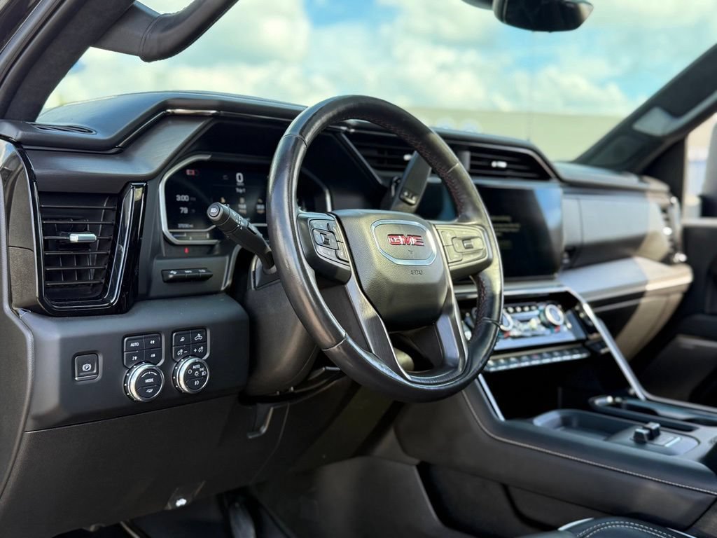 Used 2024 GMC Sierra 2500 AT4X AWD/4WD image 12