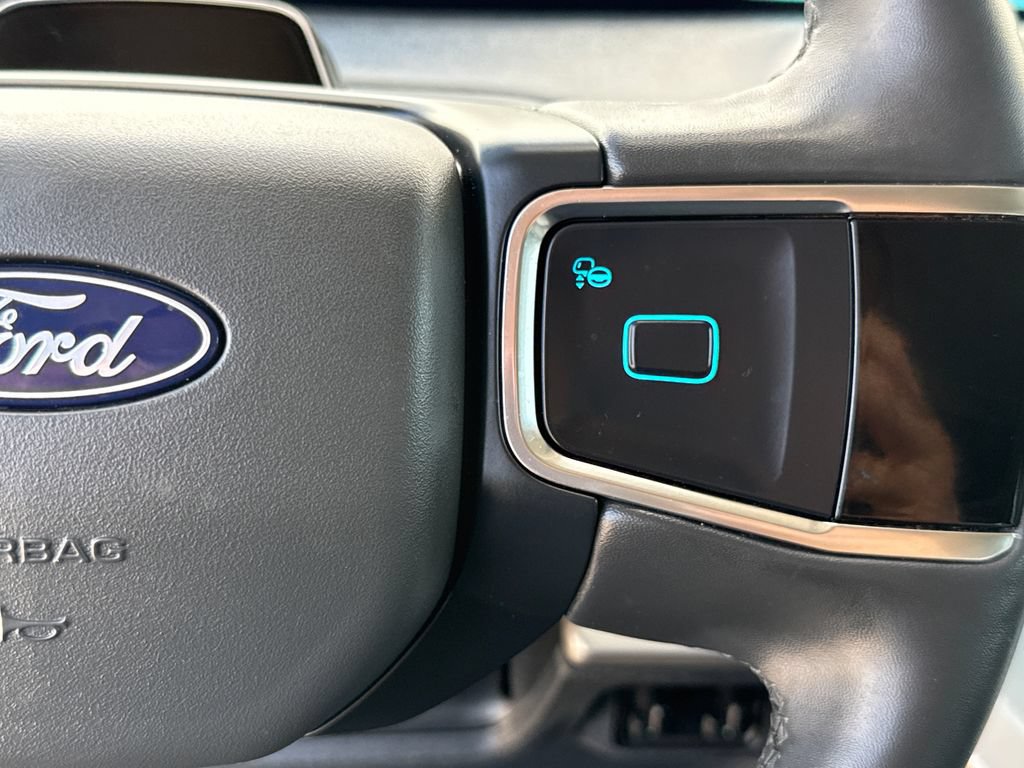 Certified 2025 Ford Expedition Active RWD image 17