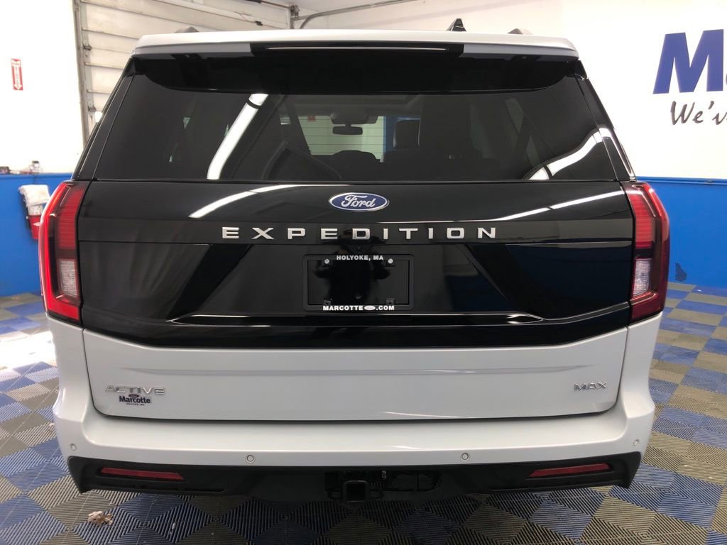 Certified 2025 Ford Expedition Max Active image 4