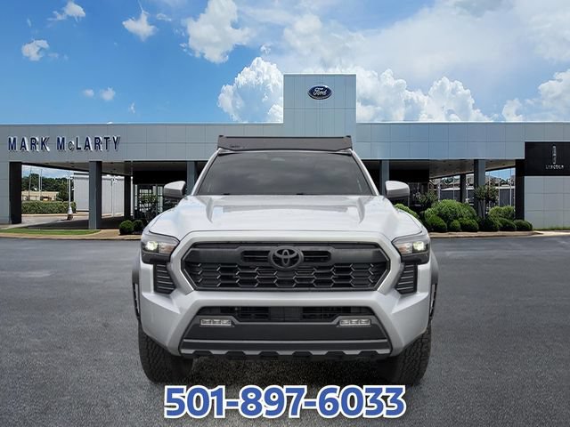 Used 2024 Toyota Tacoma TRD Off-Road AWD/4WD image 8