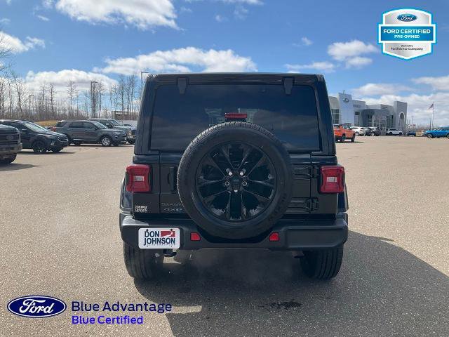 Used 2025 Jeep Wrangler Unlimited Sahara AWD/4WD image 24