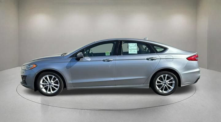 Certified 2020 Ford Fusion SE FWD image 5