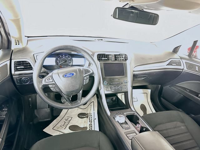 Certified 2020 Ford Fusion SE FWD image 28