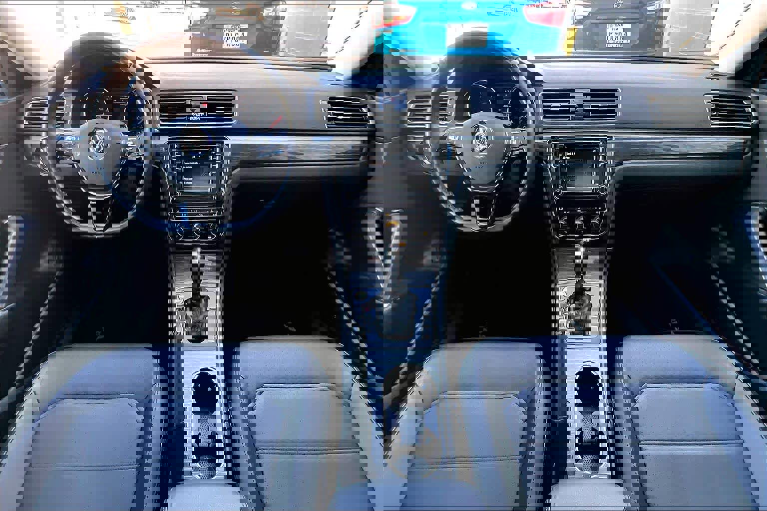 Used 2018 Volkswagen Passat 2.0T SE image 16